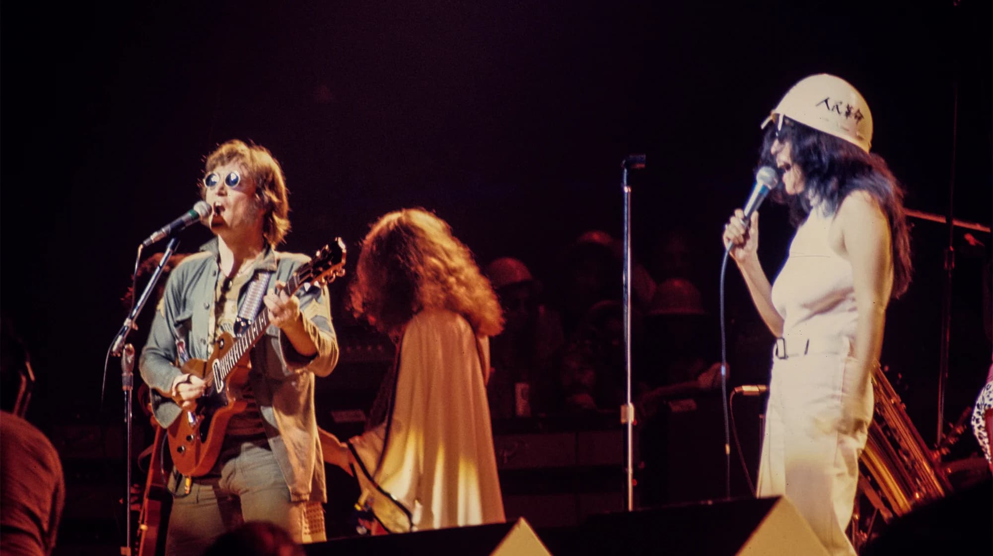 John Lennon (ที่มา: ABC Photo Archives/Disney General Entertainment Content via Getty Images)