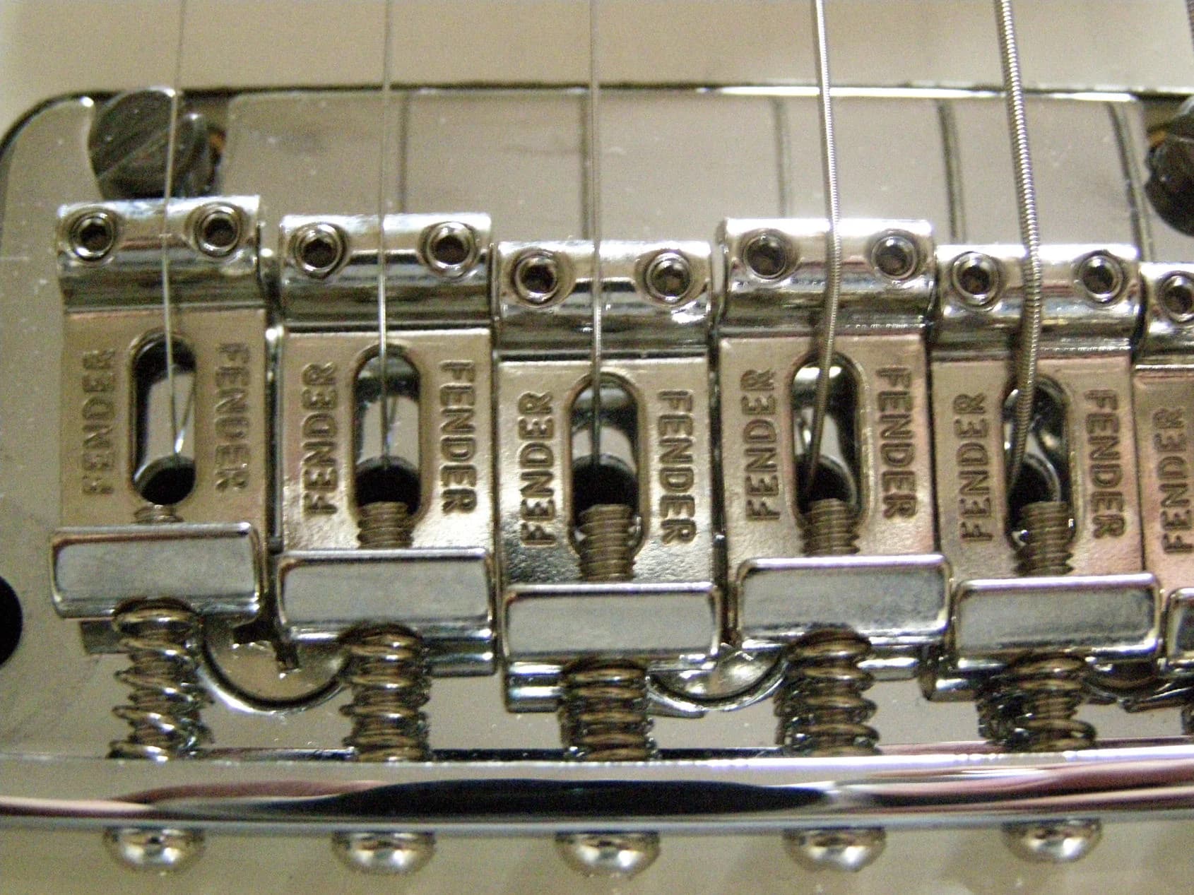 A tremolo bridge on a Fender Stratocaster. Photo: Duncan Brown, CC BY 2.0